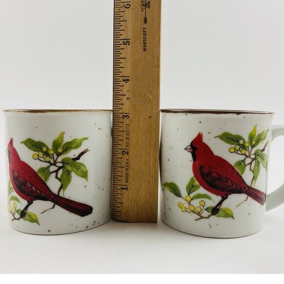 Set 2- Vintage Speckled Stoneware Red Cardinal Bird Ceramic Coffee Mugs Cups Tea - Picture 3 of 12